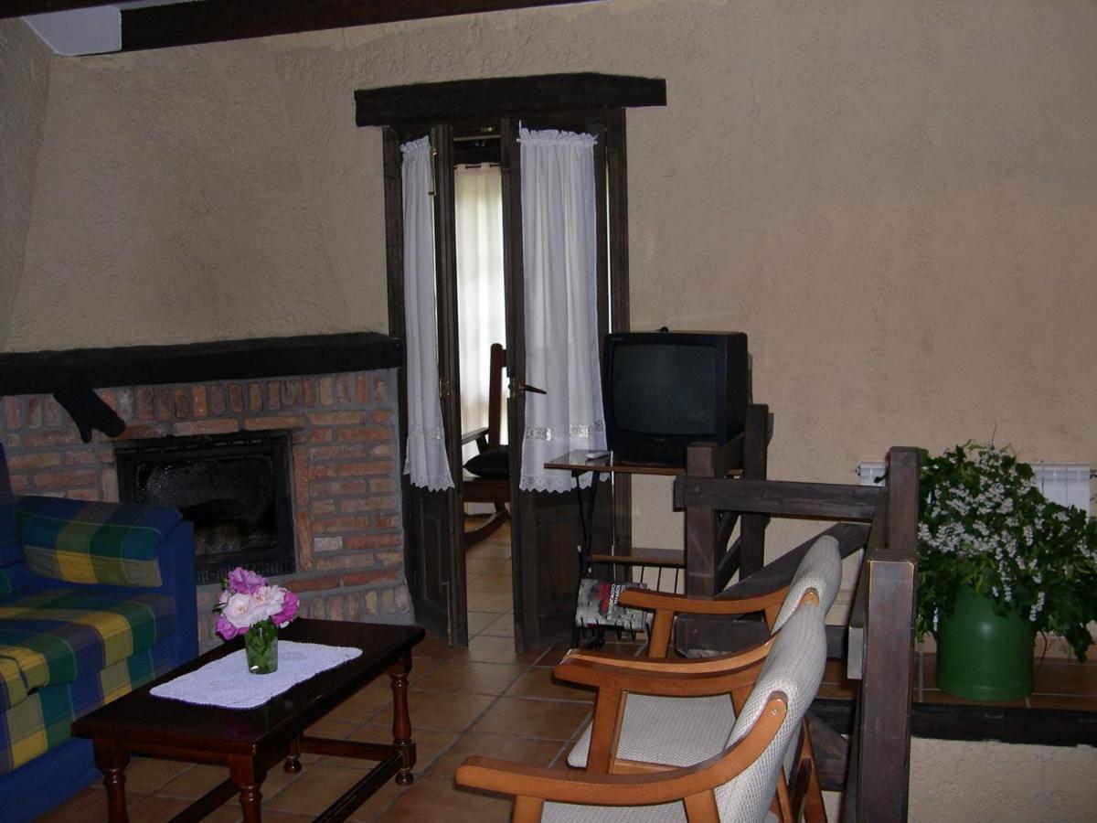 Turismo Rural El Sidron Pilona Exterior photo